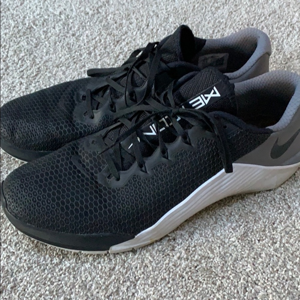 COPY - Nike air metcon black white grey 15